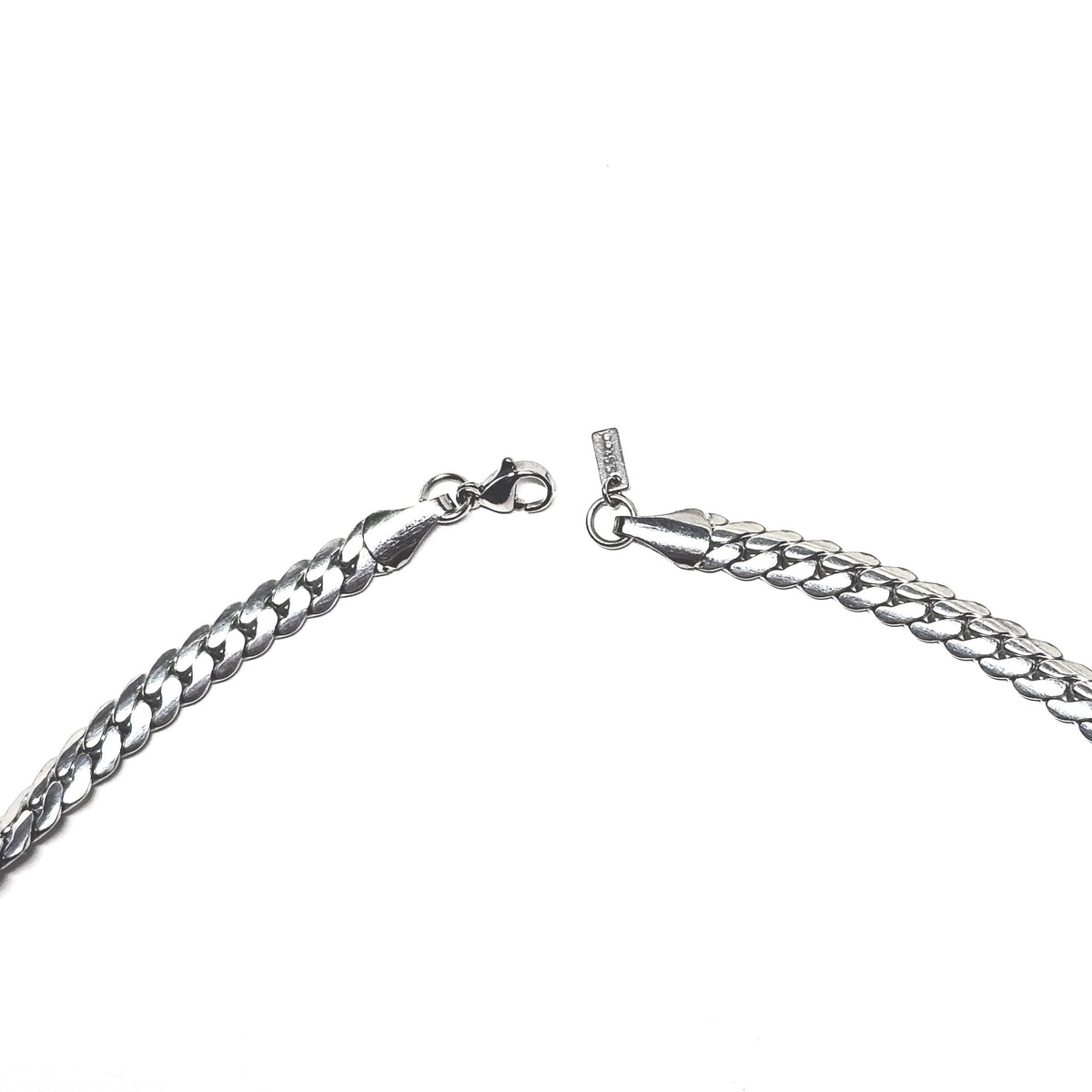 Stainless steel curb chain necklace clasp close-up