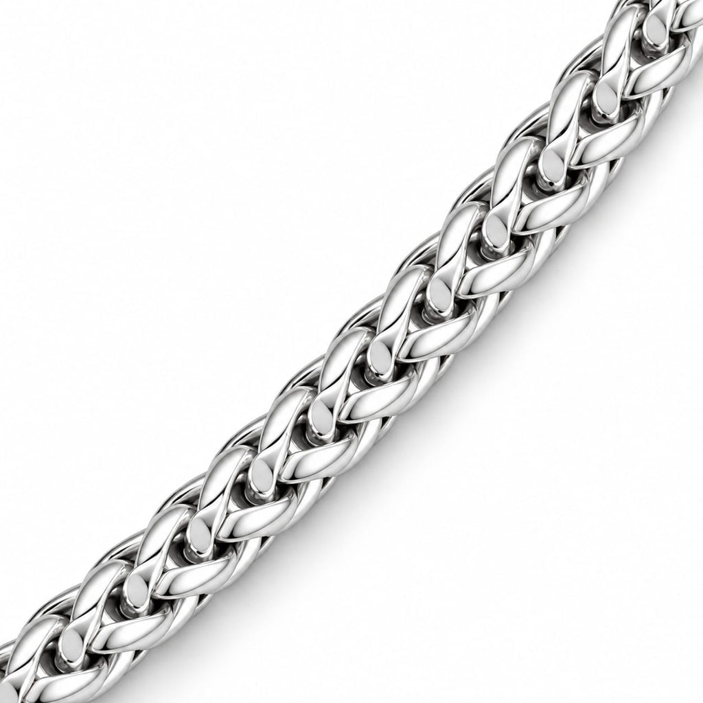 Close-up of 925 sterling silver Franco chain links